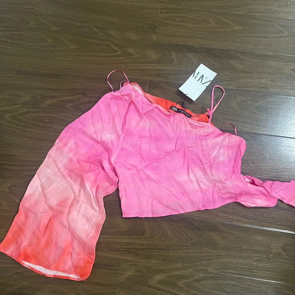 Zara blogger symmetrical pink skirt and blouse - Picture 3 of 8